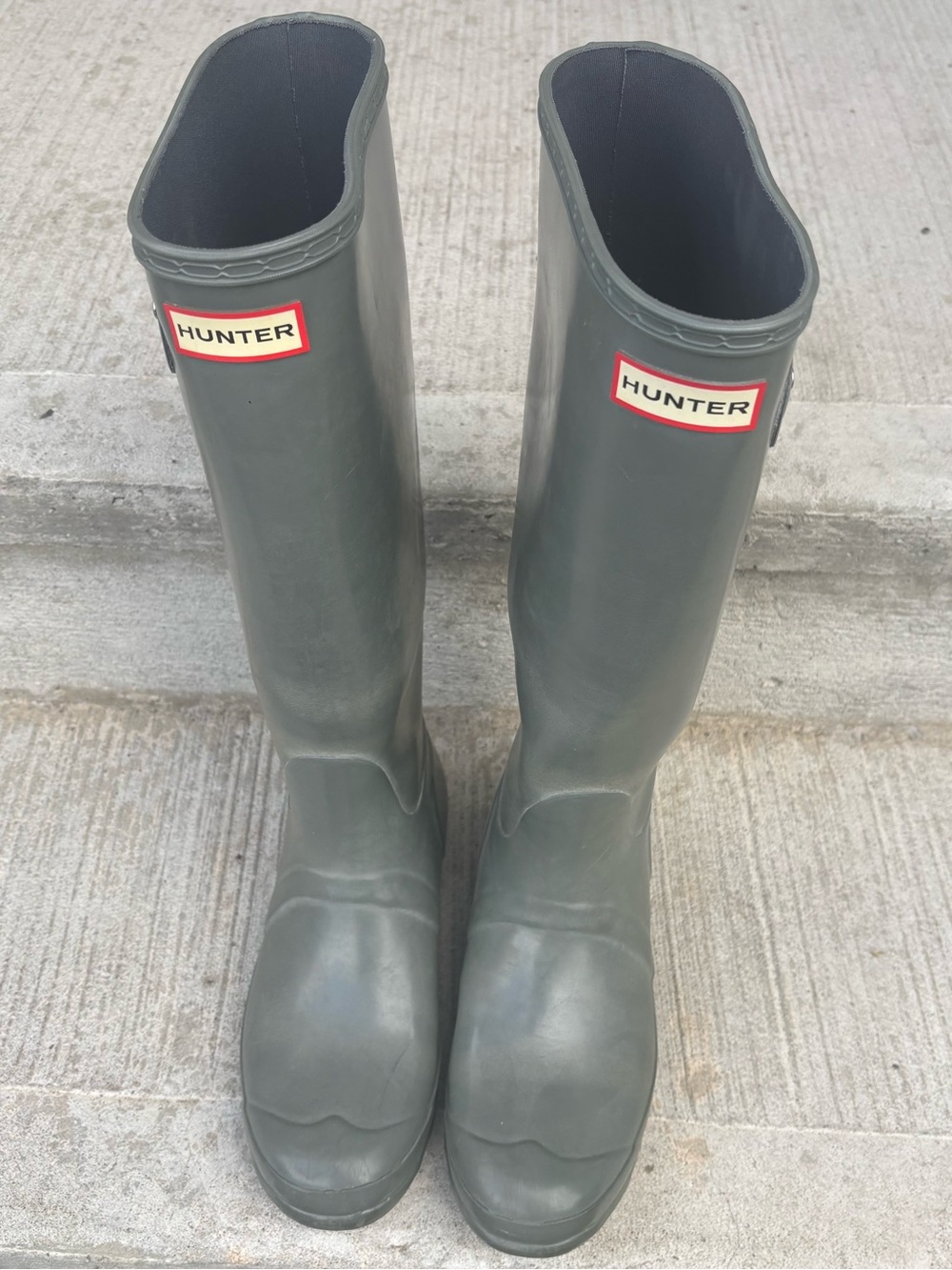 Hunter Women's Tall Rain Boots in Olive Green